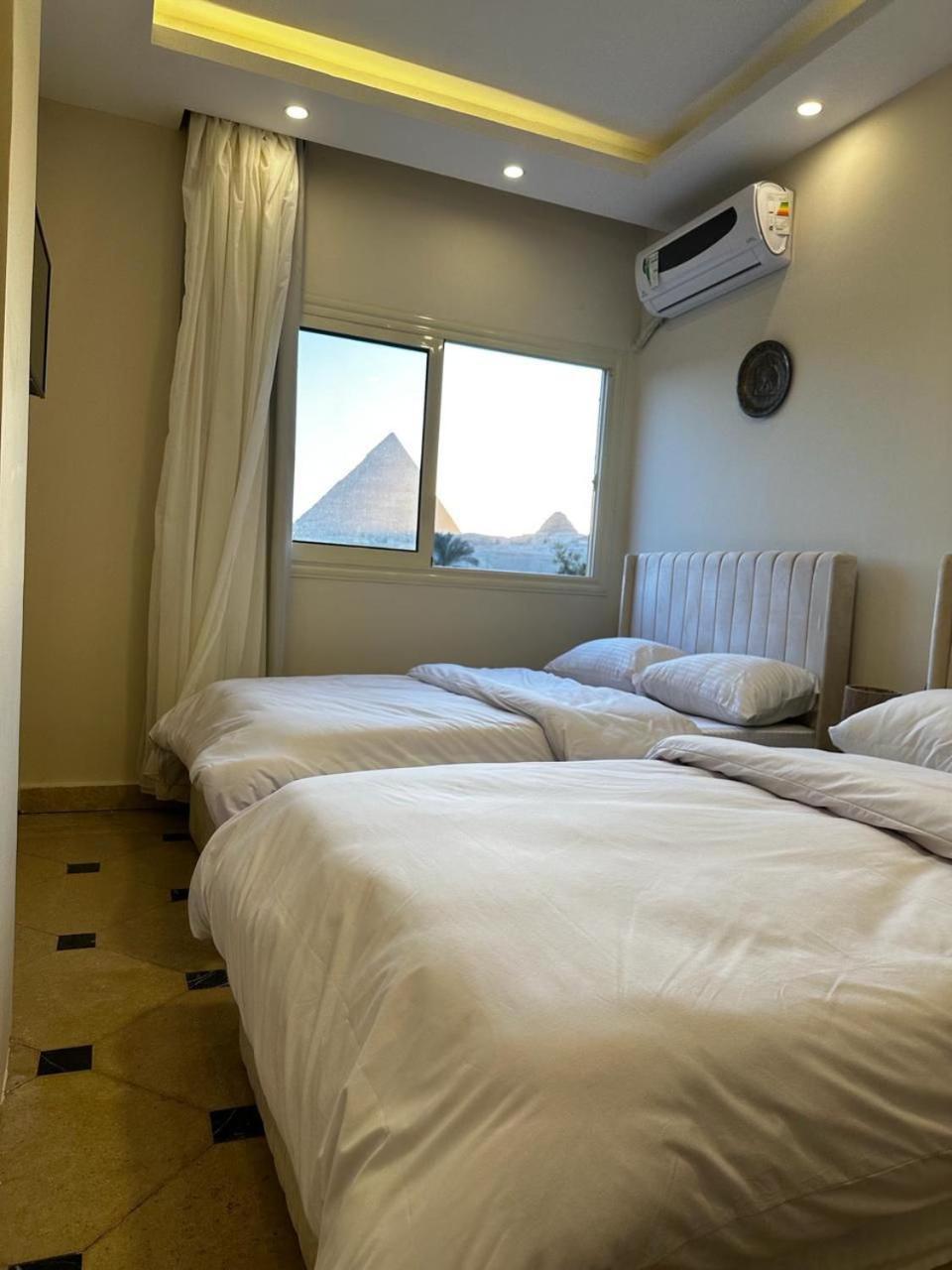 Pyramids Era View Hotel Kafrat al Jabal Exterior photo