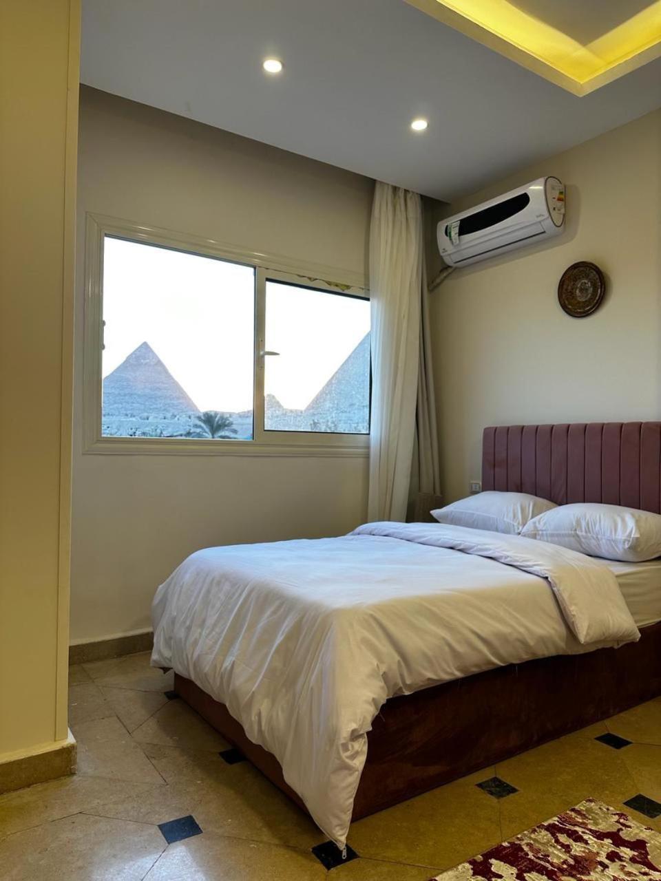 Pyramids Era View Hotel Kafrat al Jabal Exterior photo