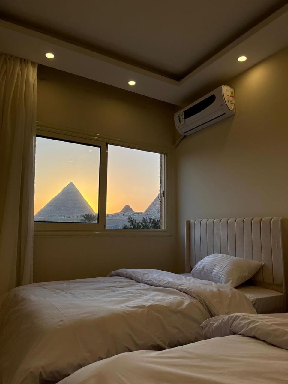 Pyramids Era View Hotel Kafrat al Jabal Exterior photo