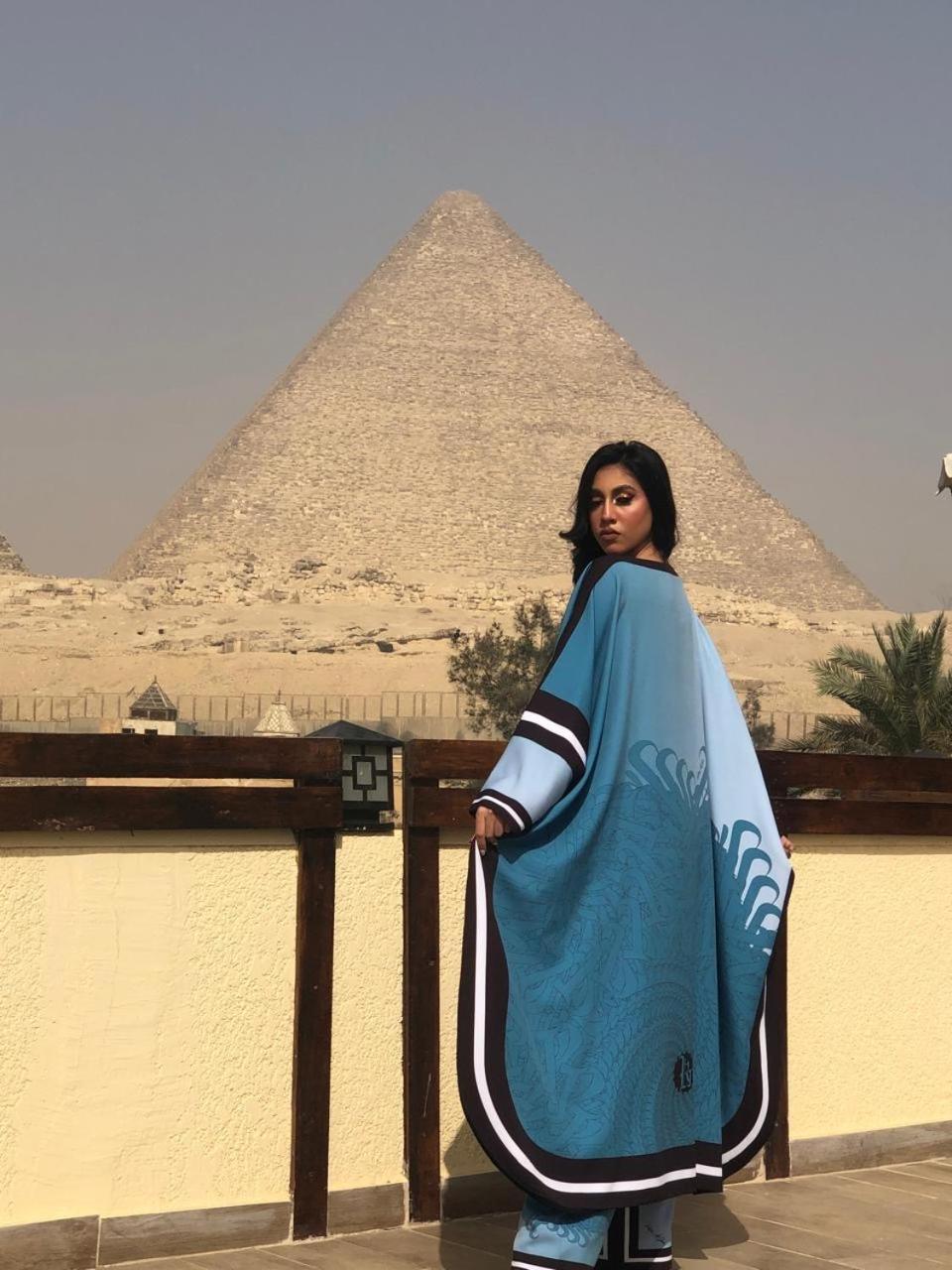 Pyramids Era View Hotel Kafrat al Jabal Exterior photo
