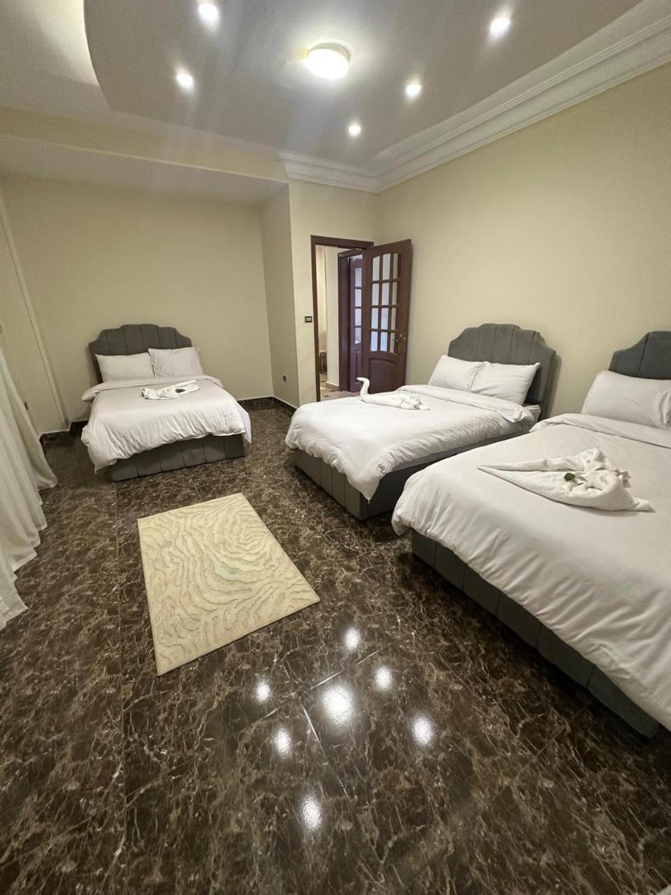 Pyramids Era View Hotel Kafrat al Jabal Exterior photo